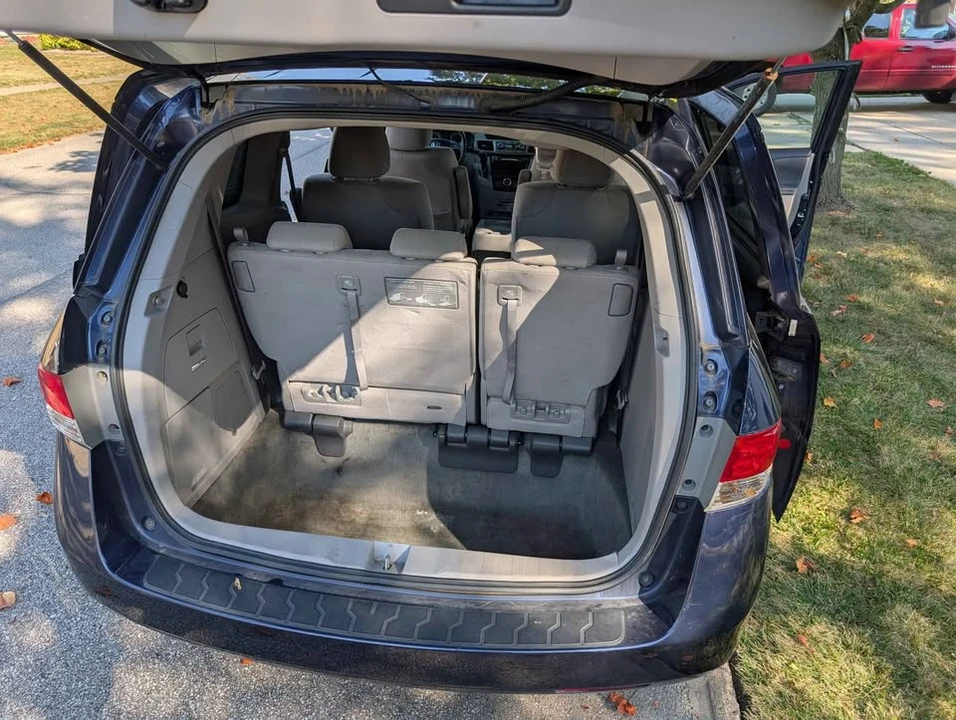 2016 Honda Odyssey - Image 14 of 17