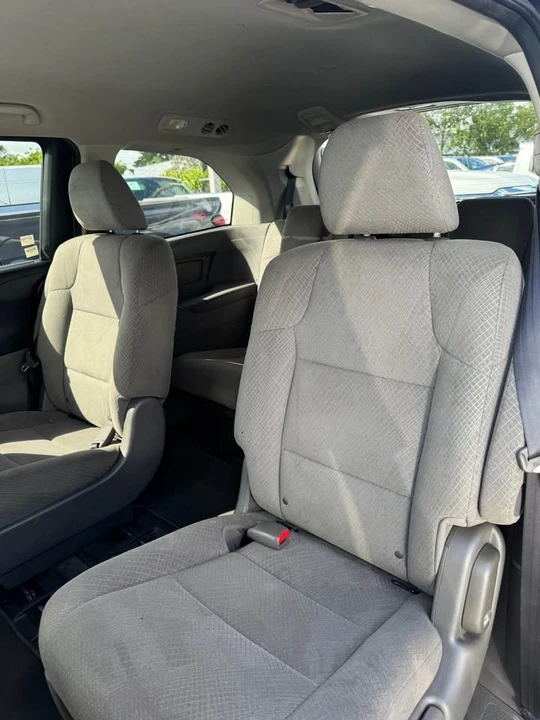 2016 Honda Odyssey - Image 6 of 7