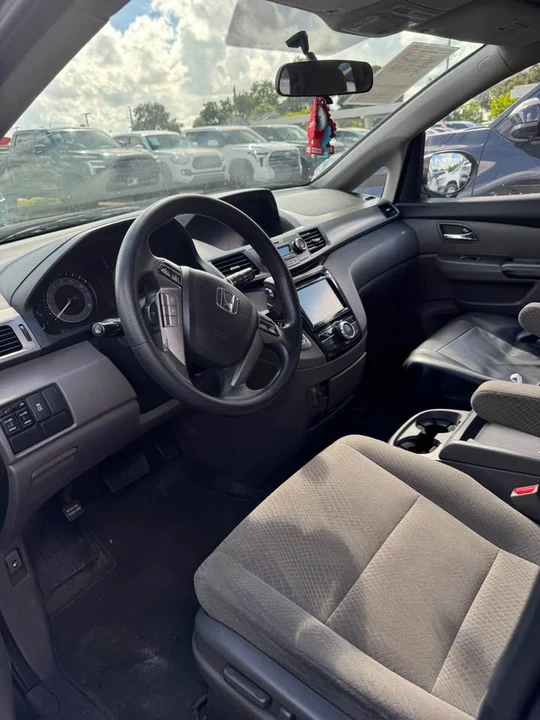 2016 Honda Odyssey - Image 5 of 7