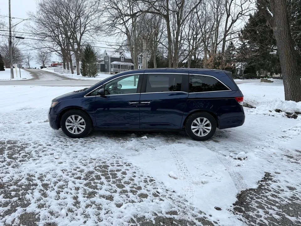 2016 Honda Odyssey - Image 8 of 17