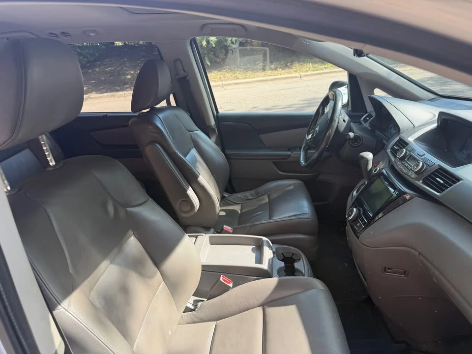 2016 Honda Odyssey - Image 6 of 10