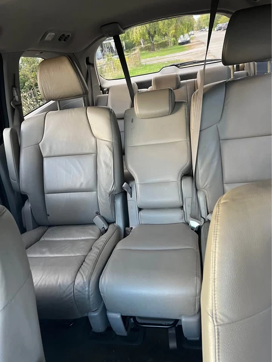 2016 Honda Odyssey - Image 10 of 10