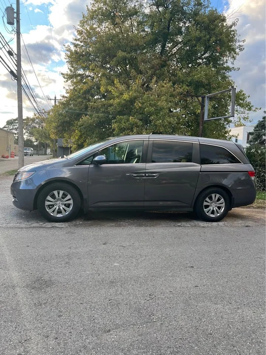 2016 Honda Odyssey - Image 6 of 10