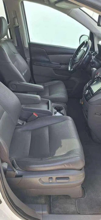 2016 Honda Odyssey - Image 15 of 18