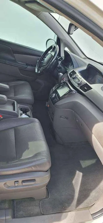 2016 Honda Odyssey - Image 17 of 18