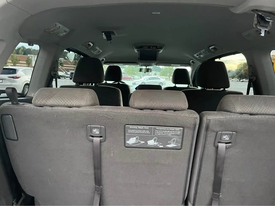 2016 Honda Odyssey - Image 8 of 20