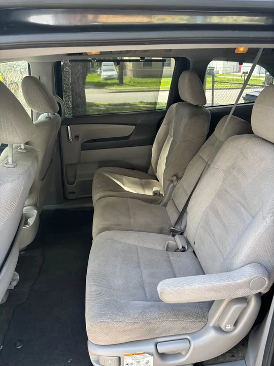 2016 Honda Odyssey - Image 8 of 11