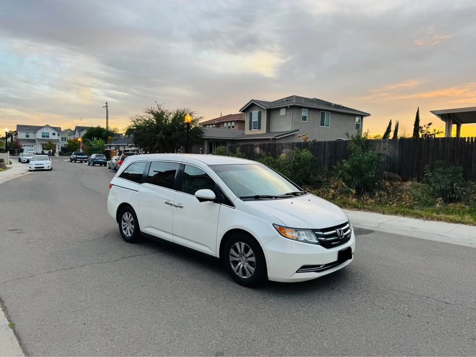 2016 Honda Odyssey - Image 3 of 15