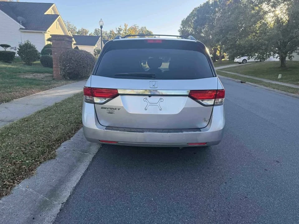2016 Honda Odyssey - Image 3 of 7