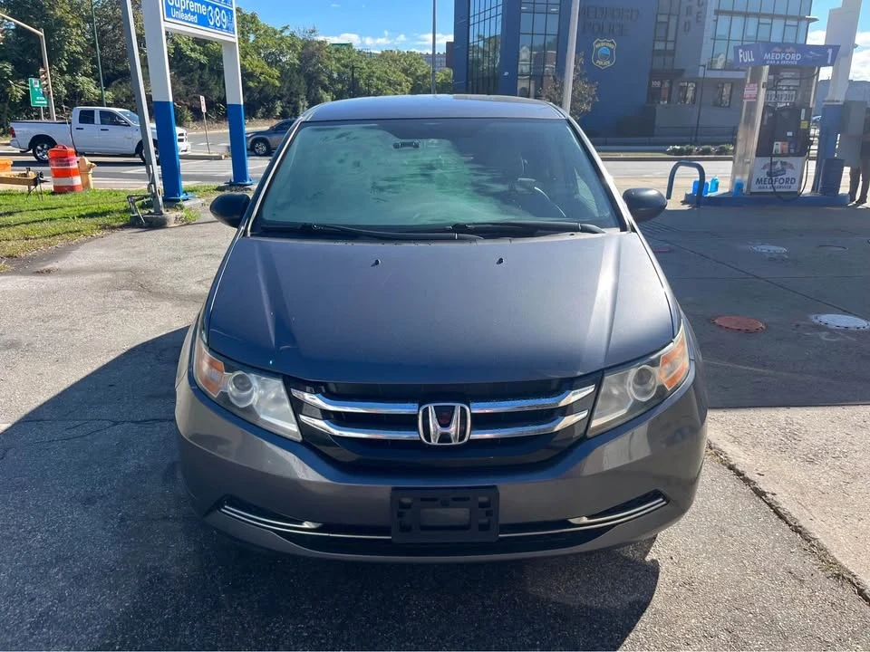 2016 Honda Odyssey - Image 2 of 6