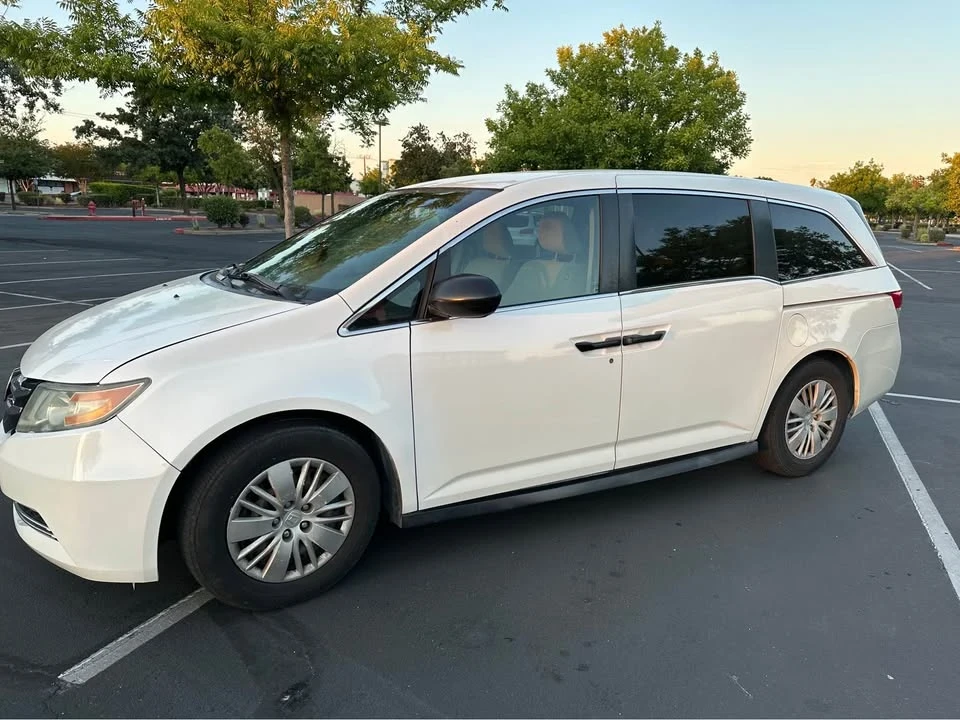 2016 Honda Odyssey - Image 7 of 7