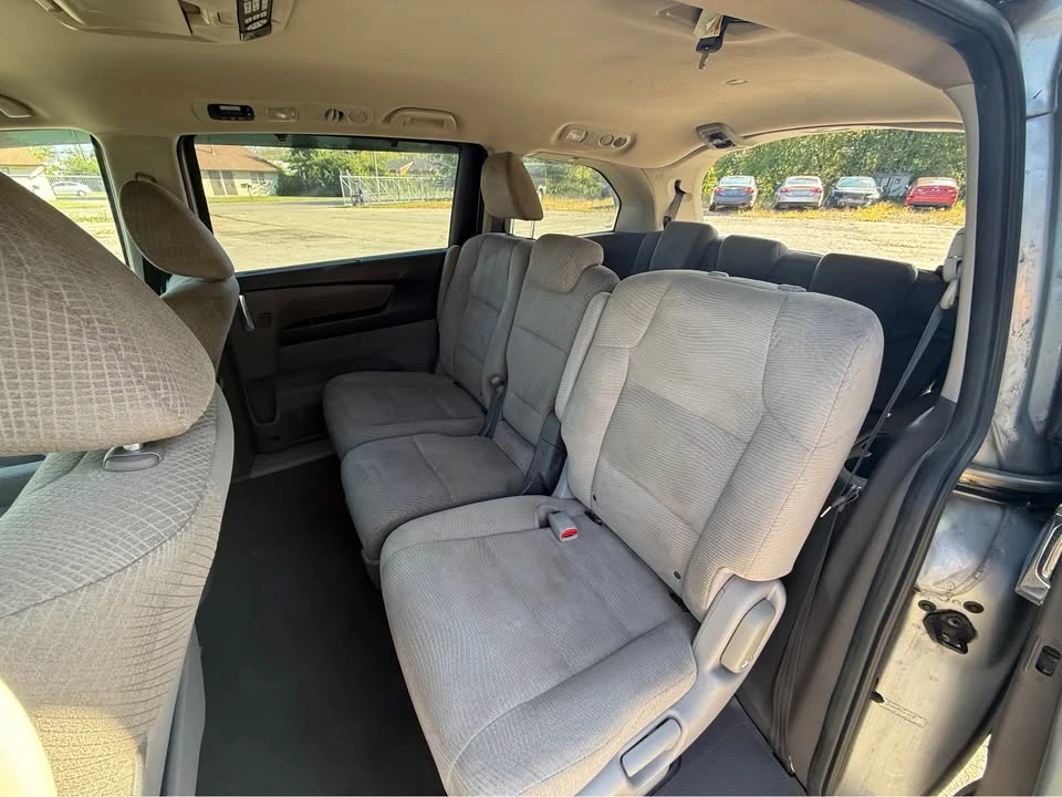 2016 Honda Odyssey - Image 10 of 17