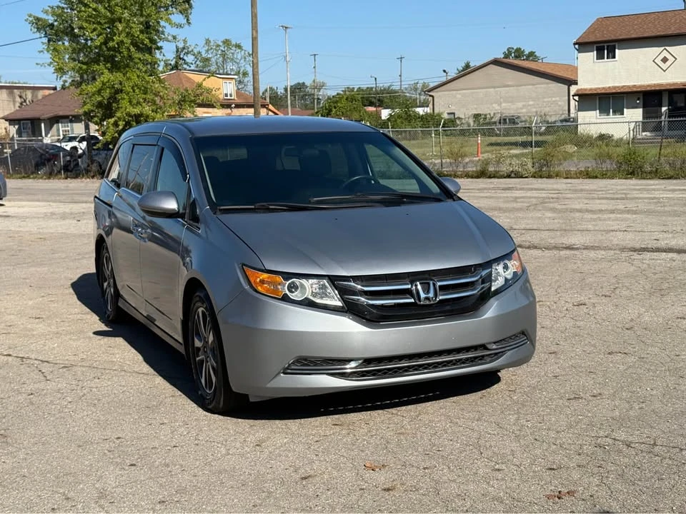 2016 Honda Odyssey - Image 3 of 17