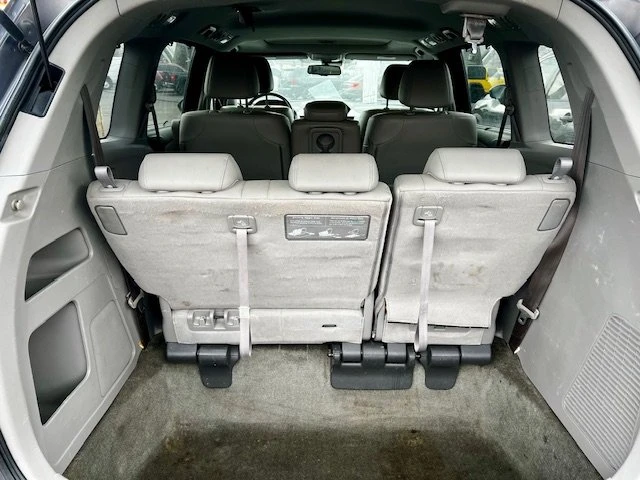 2016 Honda Odyssey - Image 5 of 16