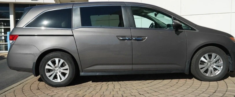 2016 Honda Odyssey - Image 3 of 5