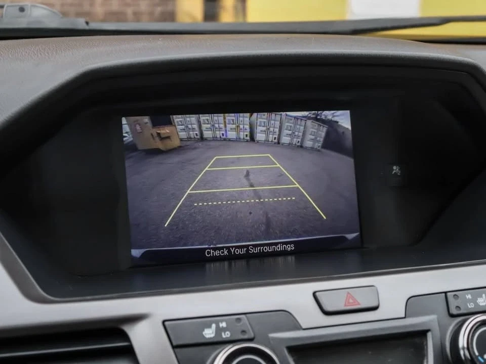 2016 Honda Odyssey - Image 14 of 20