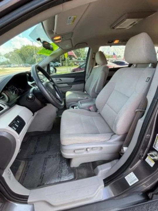 2016 Honda Odyssey - Image 5 of 16
