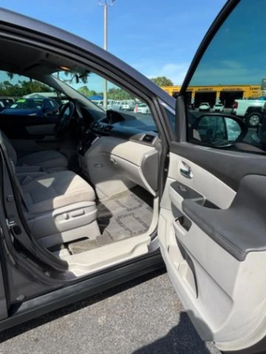 2016 Honda Odyssey - Image 9 of 16