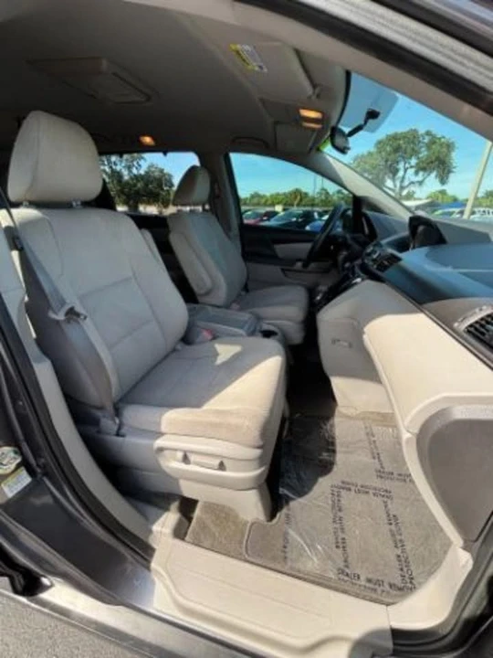 2016 Honda Odyssey - Image 11 of 16