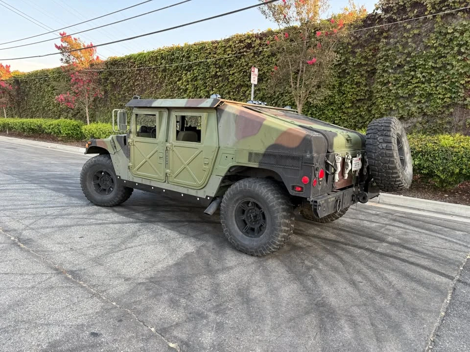 2016 Hummer HMMWV - Image 2 of 20