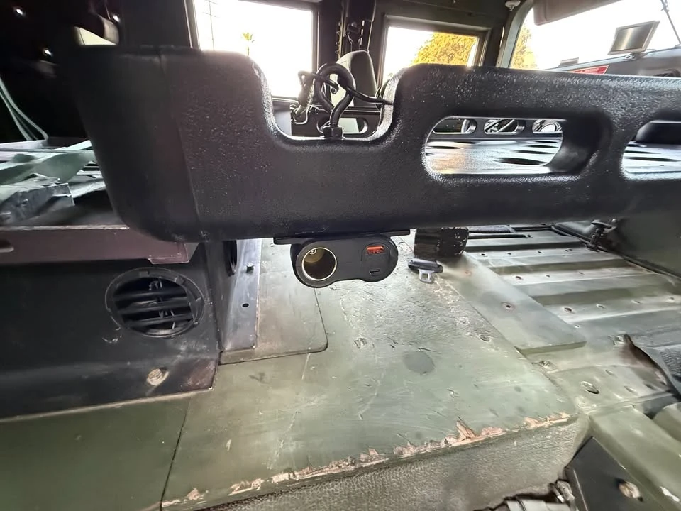 2016 Hummer HMMWV - Image 13 of 20