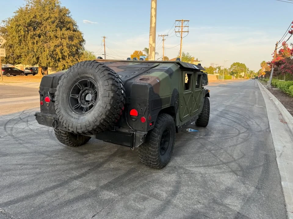 2016 Hummer HMMWV - Image 3 of 20