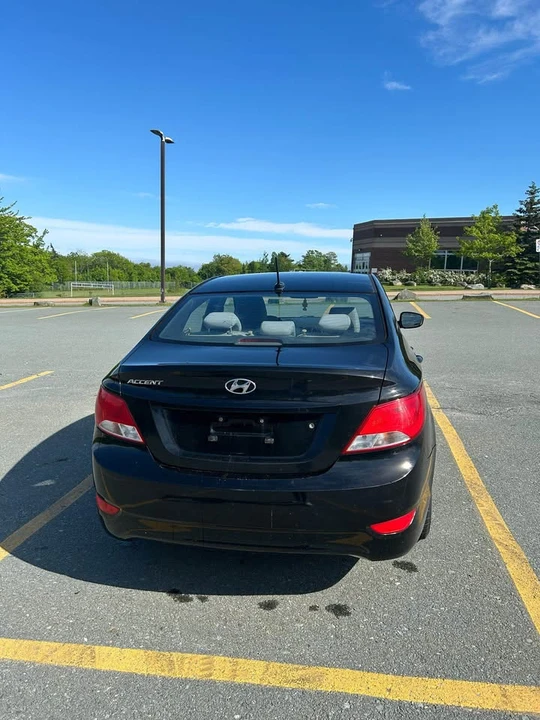 2016 Hyundai Accent - Image 3 of 7