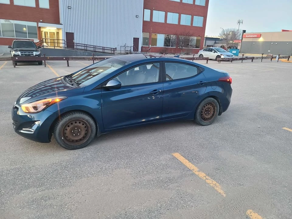 2016 Hyundai Elantra - Image 4 of 18