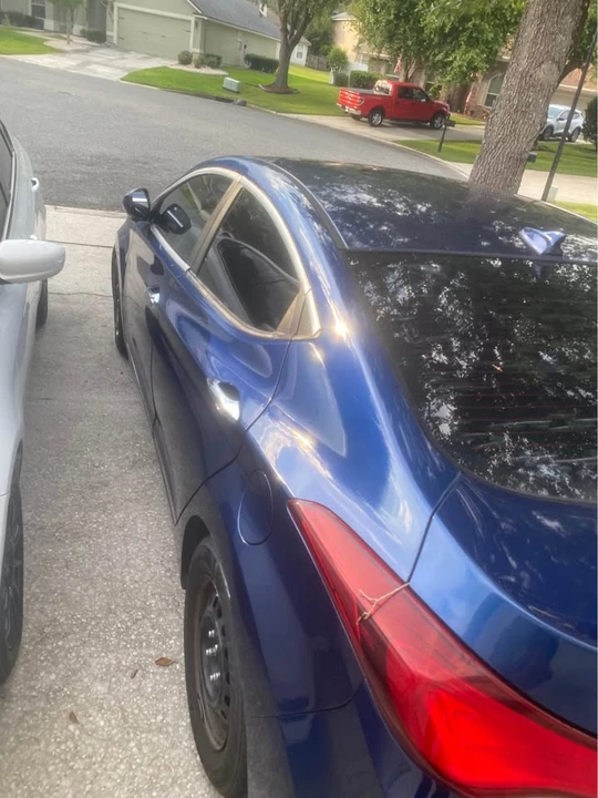2016 Hyundai Elantra - Image 4 of 5