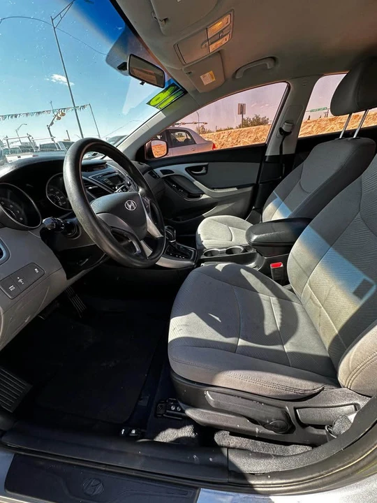 2016 Hyundai Elantra - Image 8 of 8