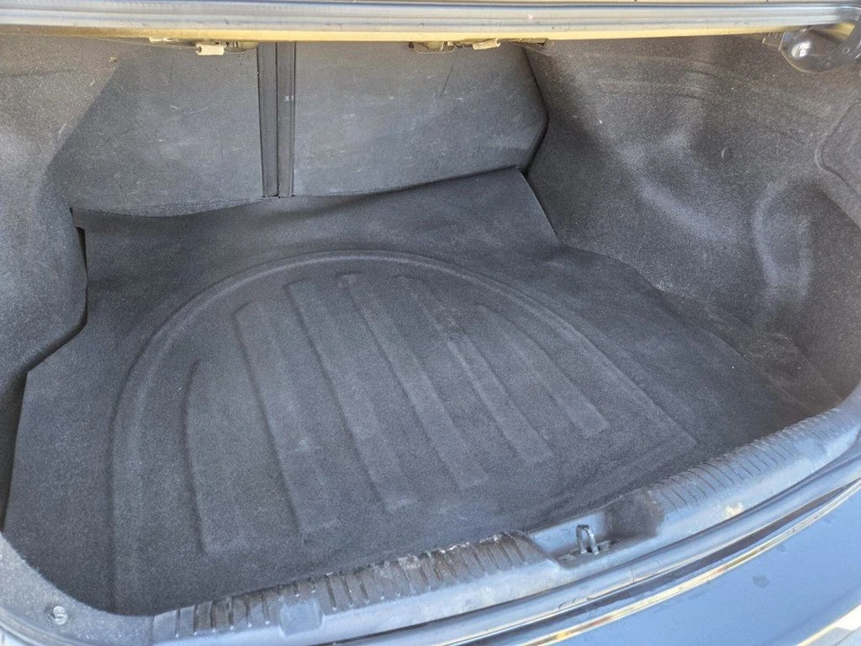 2016 Hyundai Elantra - Image 9 of 19