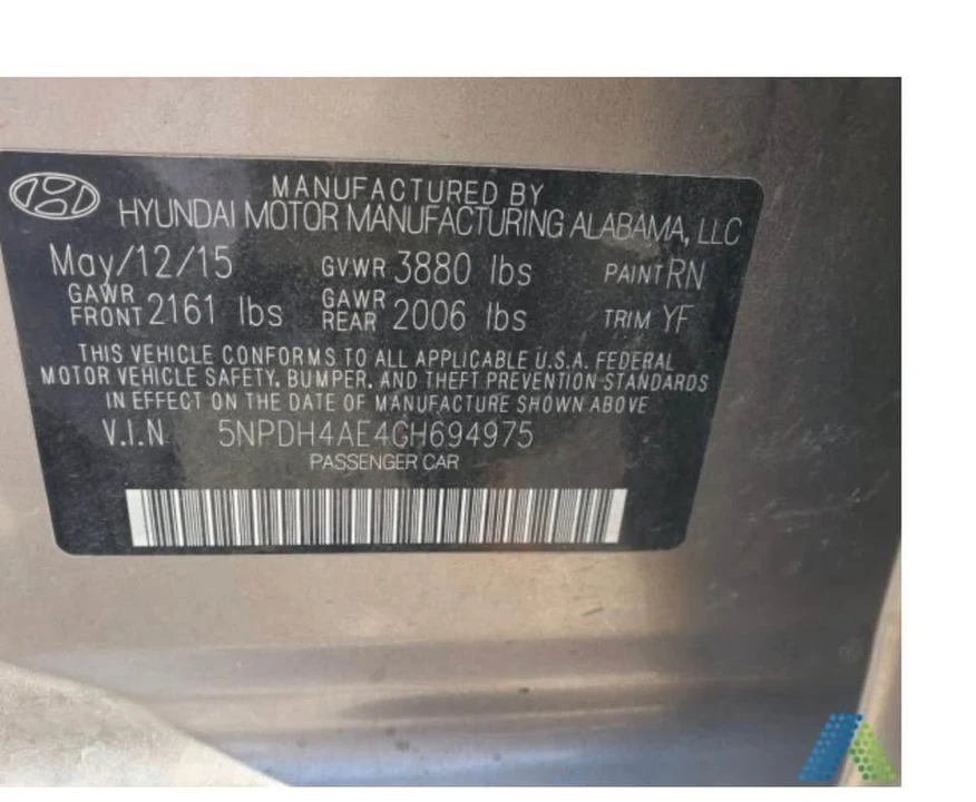2016 Hyundai Elantra - Image 3 of 4