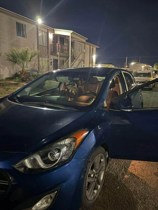 2016 Hyundai Elantra - Image 4 of 7