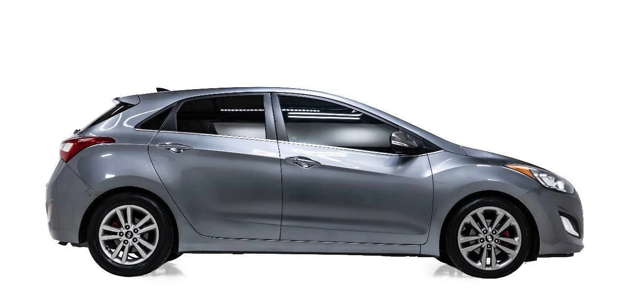 2016 Hyundai Elantra - Image 5 of 12