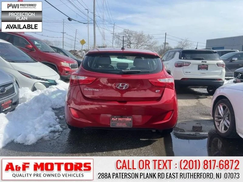 2016 Hyundai Elantra - Image 5 of 12