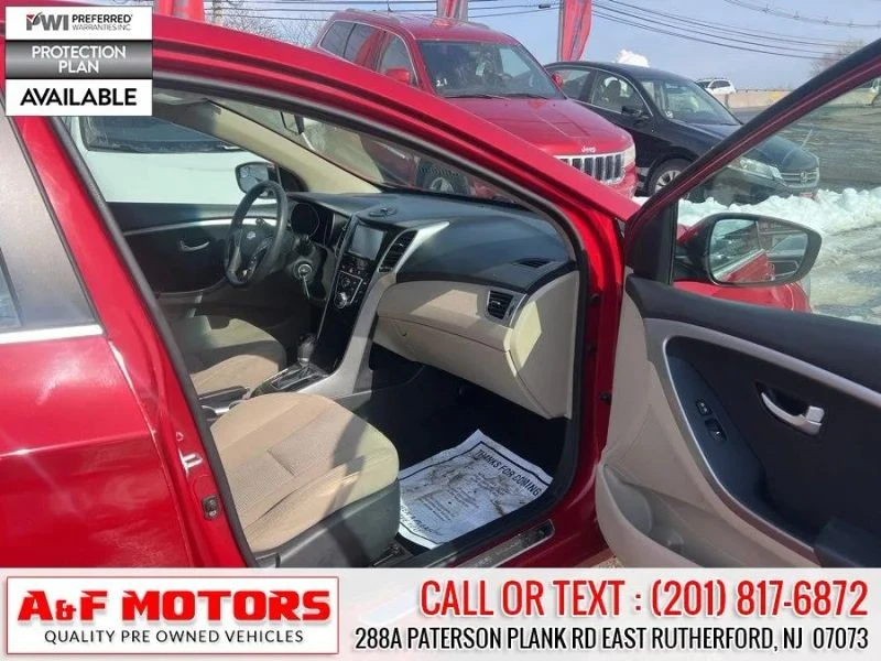 2016 Hyundai Elantra - Image 12 of 12