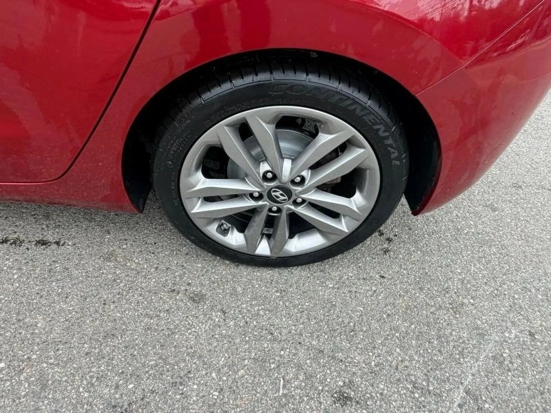 2016 Hyundai Elantra - Image 9 of 12