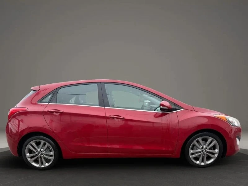 2016 Hyundai Elantra - Image 4 of 12