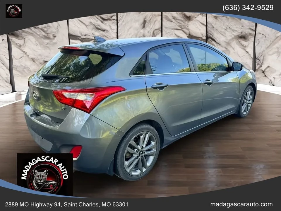 2016 Hyundai Elantra - Image 5 of 20