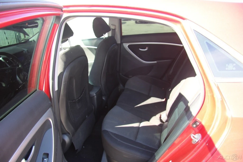 2016 Hyundai Elantra - Image 21 of 21