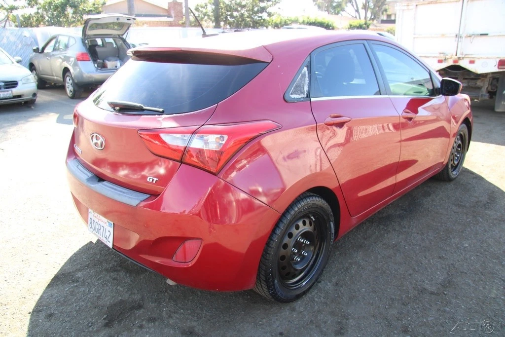 2016 Hyundai Elantra - Image 7 of 21