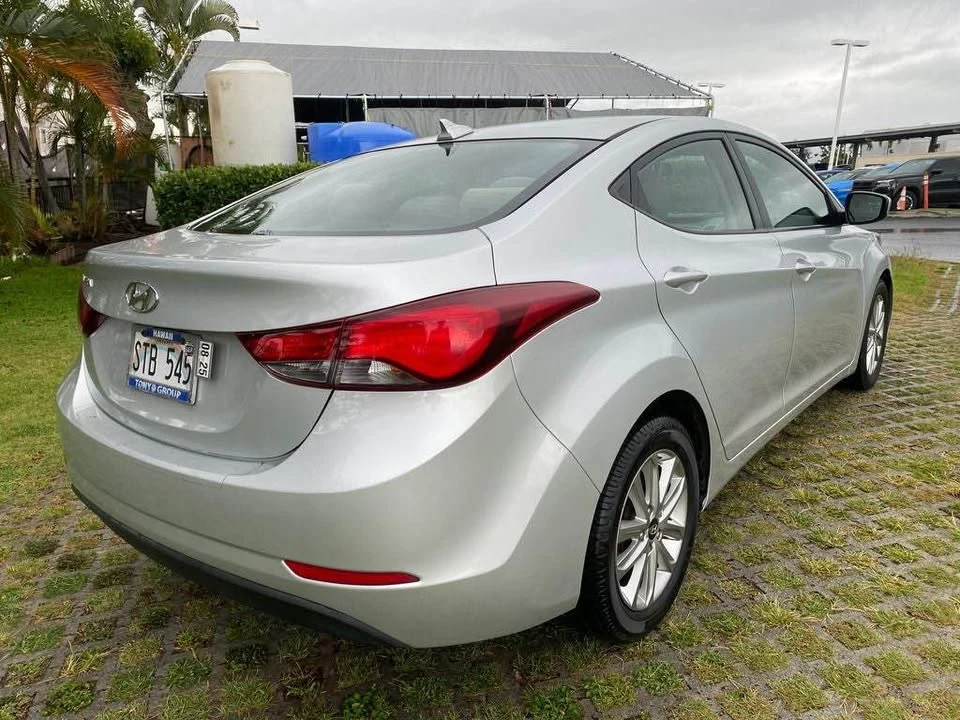 2016 Hyundai Elantra - Image 7 of 11