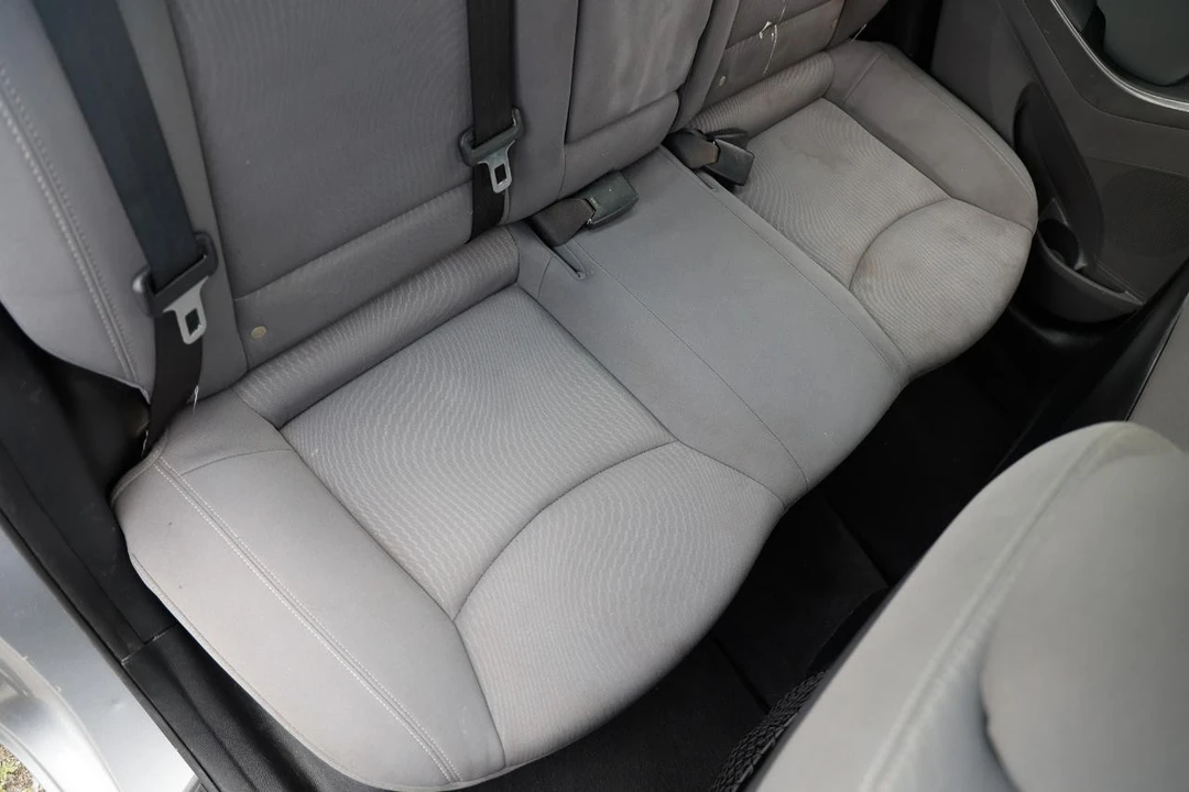 2016 Hyundai Elantra - Image 12 of 21