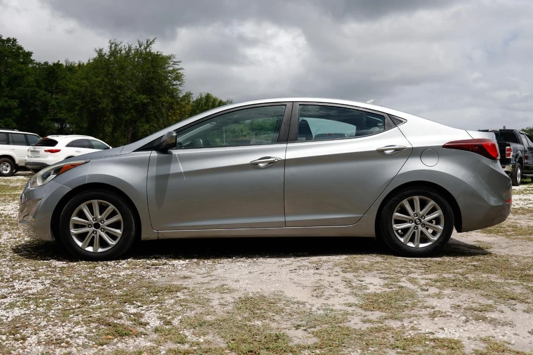 2016 Hyundai Elantra - Image 3 of 21