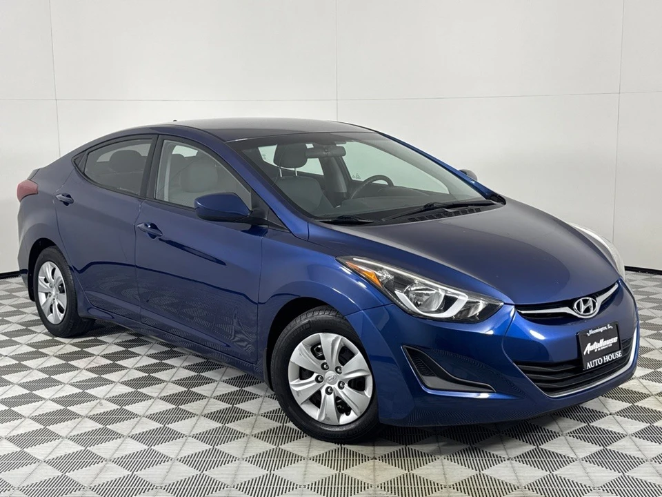 2016 Hyundai Elantra - Image 2 of 12