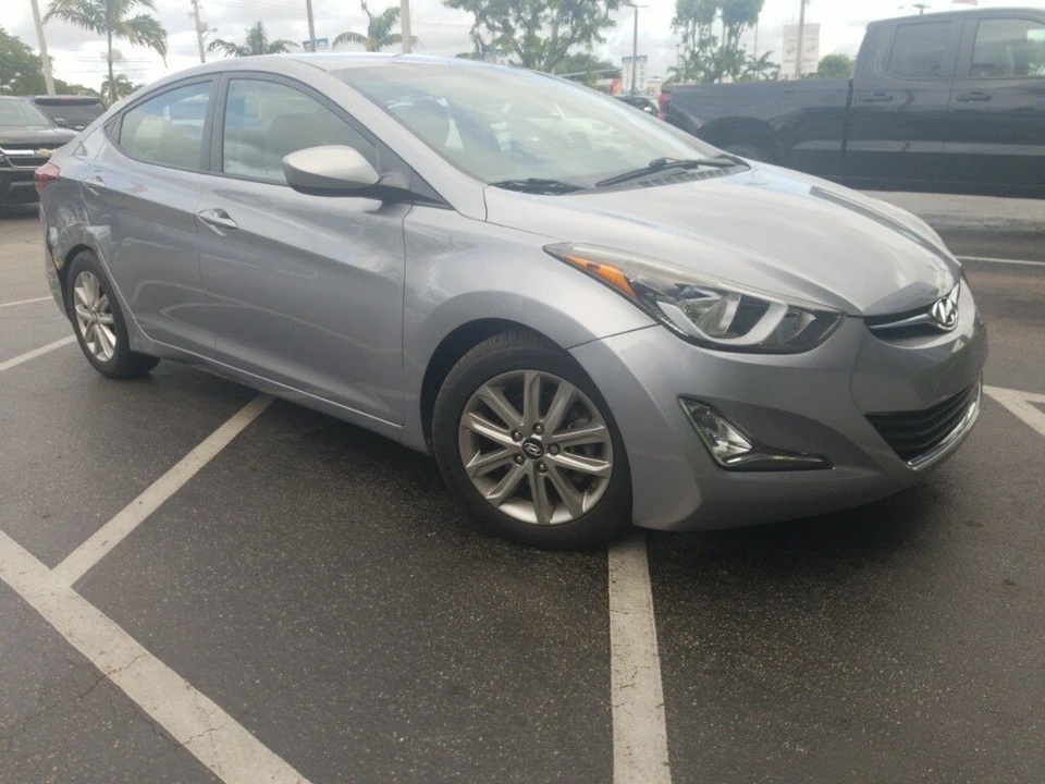 2016 Hyundai Elantra - Image 3 of 5