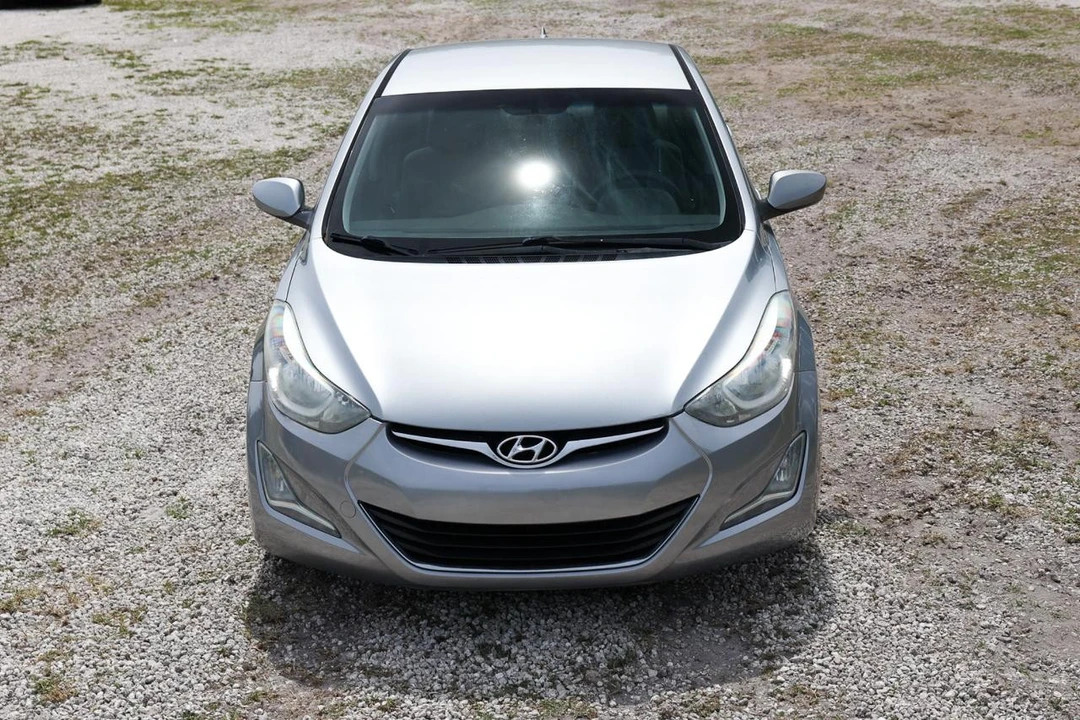 2016 Hyundai Elantra - Image 20 of 31