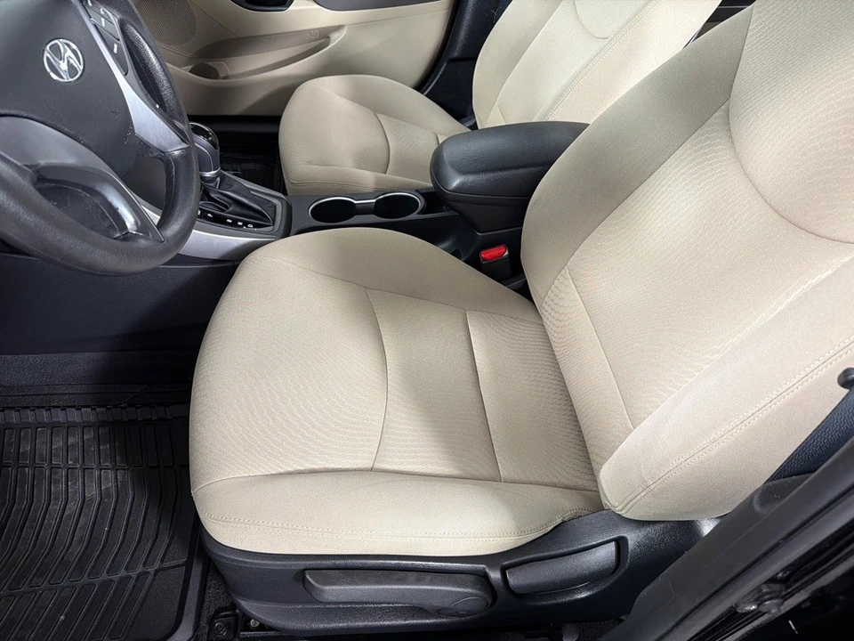 2016 Hyundai Elantra - Image 12 of 12