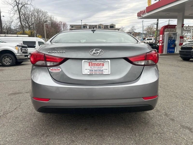2016 Hyundai Elantra - Image 5 of 12