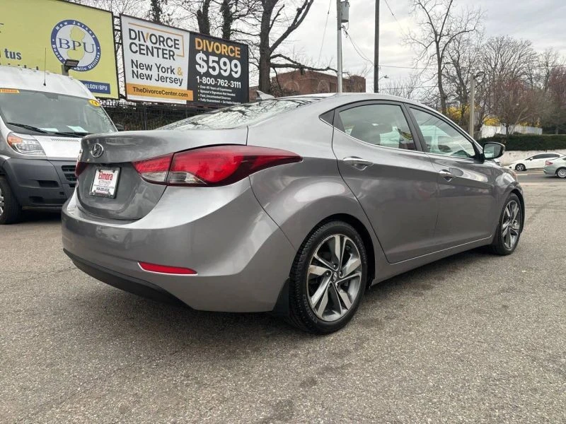 2016 Hyundai Elantra - Image 6 of 12